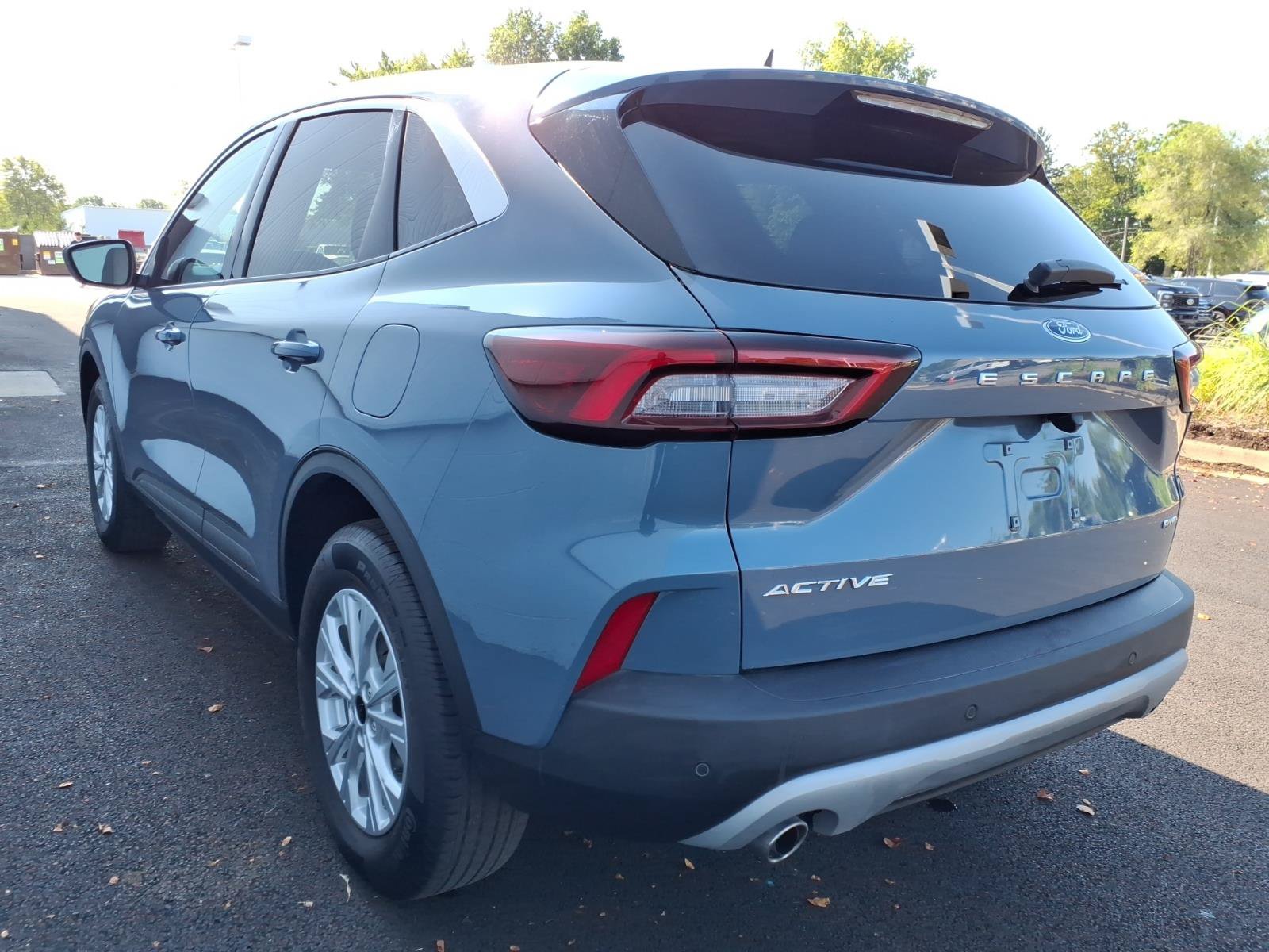 Certified 2023 Ford Escape Active w/ Tech Pack #1 AWD/4WD image 4