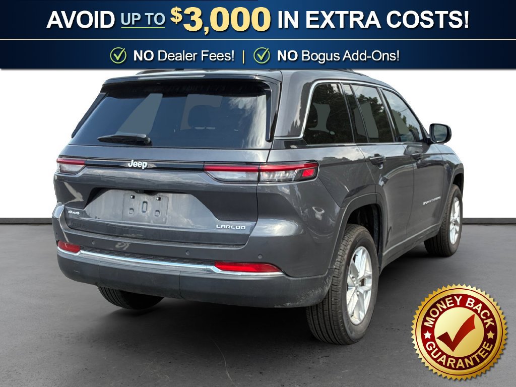 Used 2025 Jeep Grand Cherokee Laredo X AWD/4WD image 5