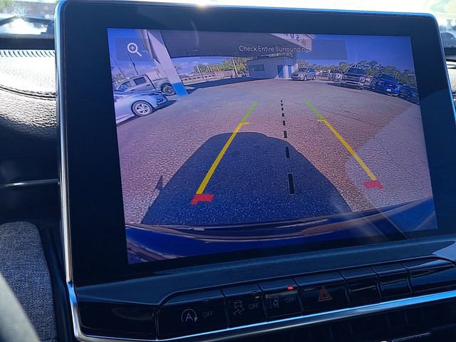 Used 2024 Jeep Compass Latitude image 28