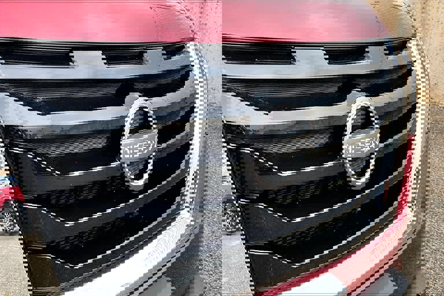 Used 2023 Nissan Pathfinder SL image 35