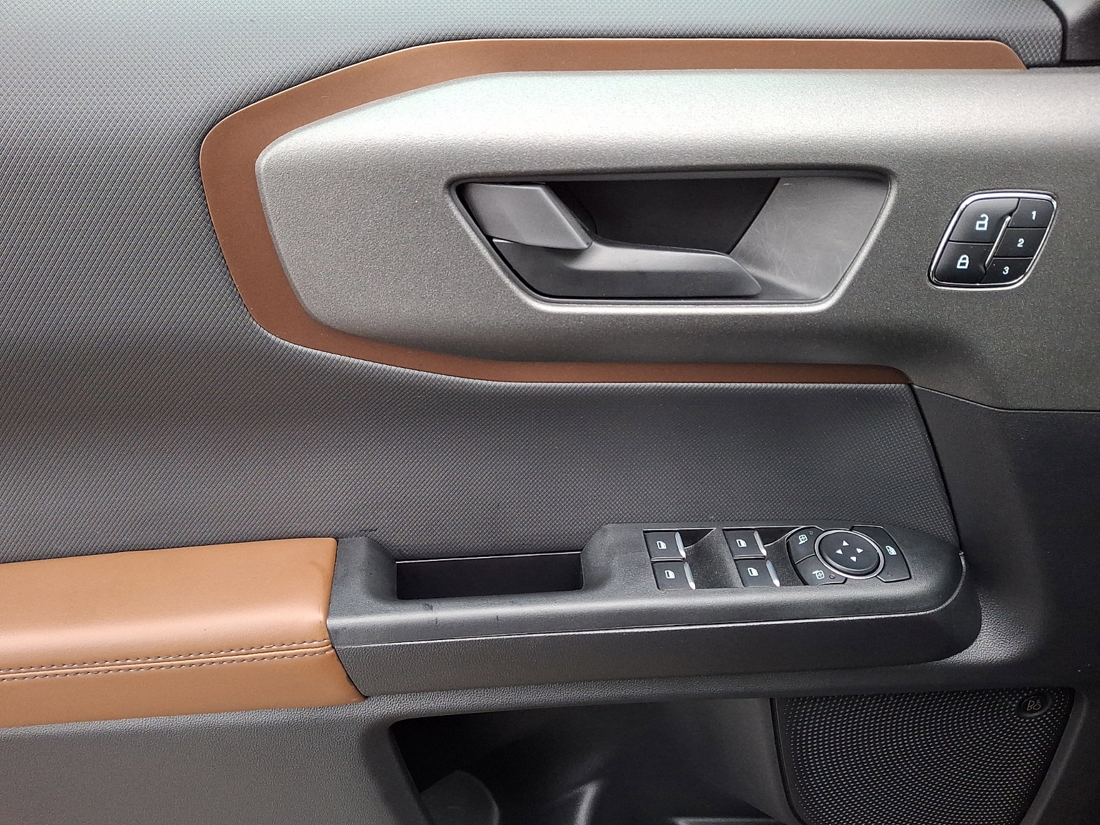 Certified 2025 Ford Bronco Sport Outer Banks w/ Outer Banks Tech Package+ image 15