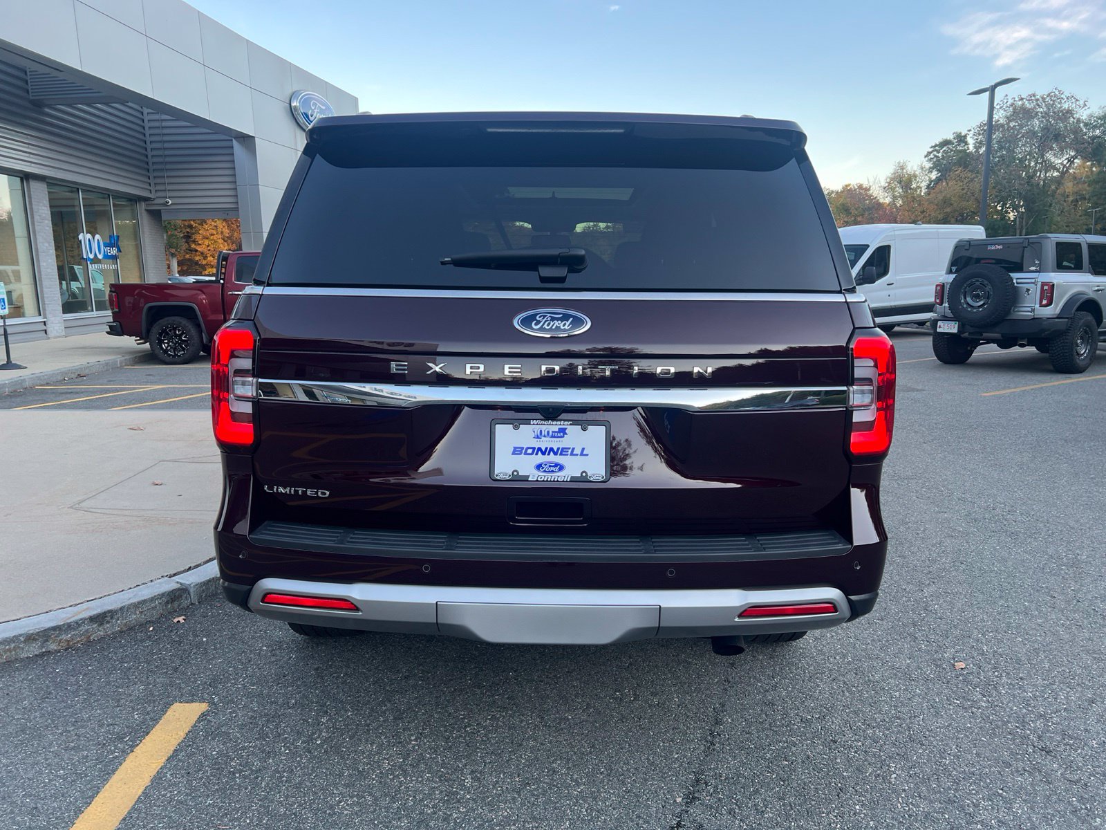 Certified 2024 Ford Expedition Limited AWD/4WD image 6
