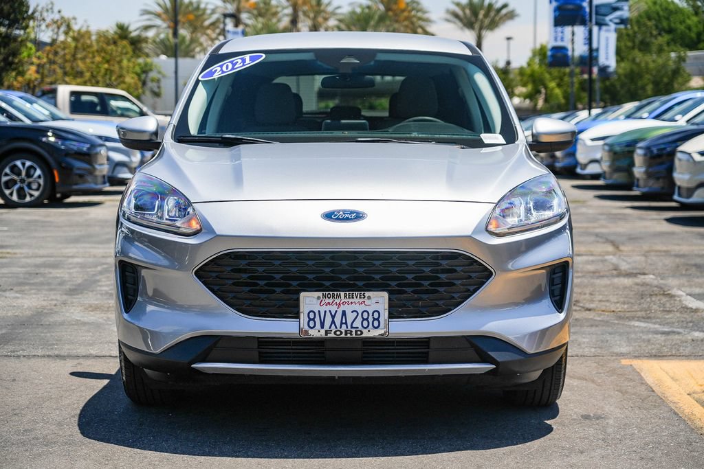 Certified 2021 Ford Escape SE FWD image 4