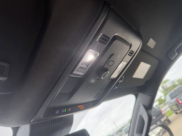 Used 2025 Chevrolet Tahoe Z71 AWD/4WD image 26