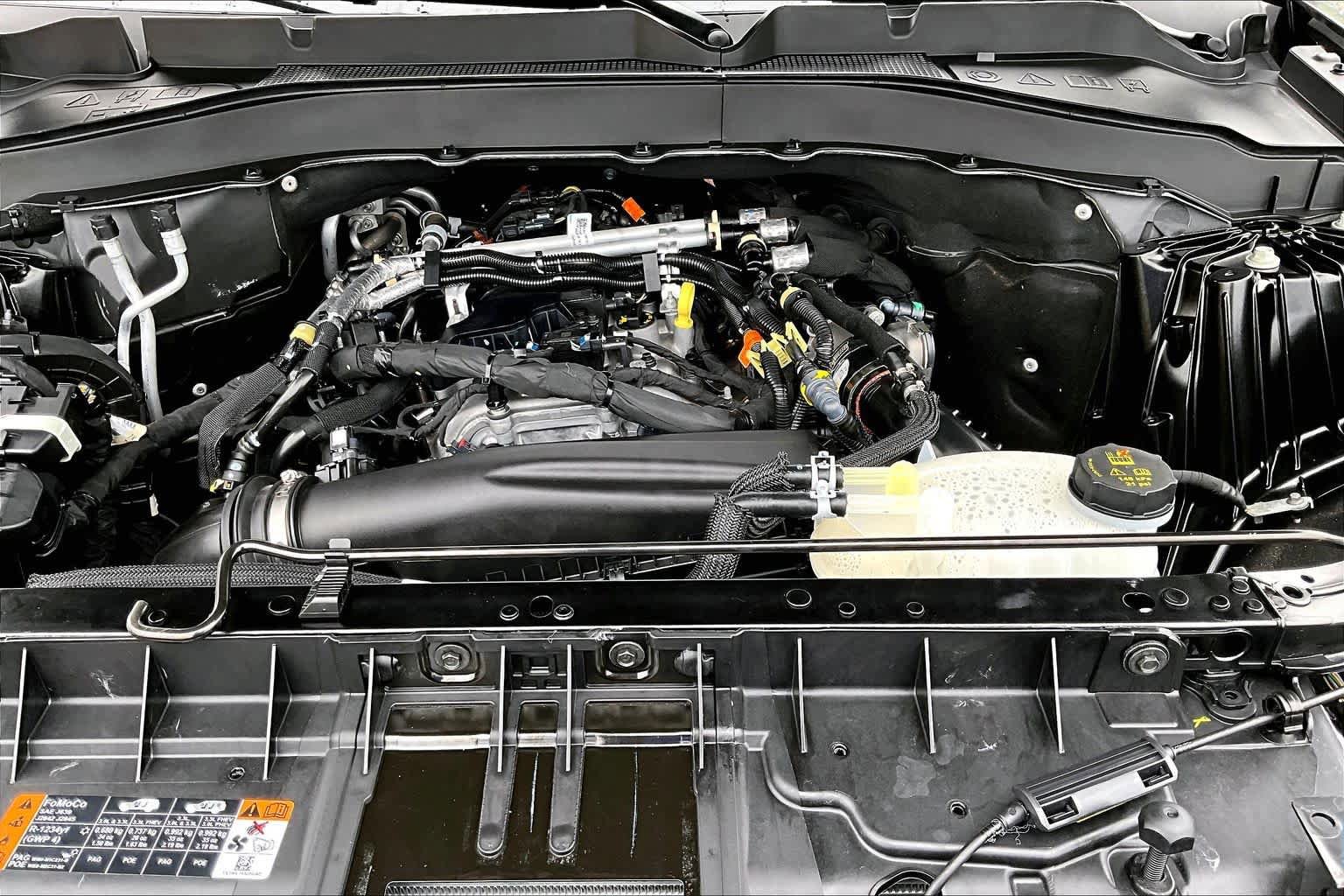 Certified 2025 Ford Explorer Active w/ Active Comfort Package RWD image 32