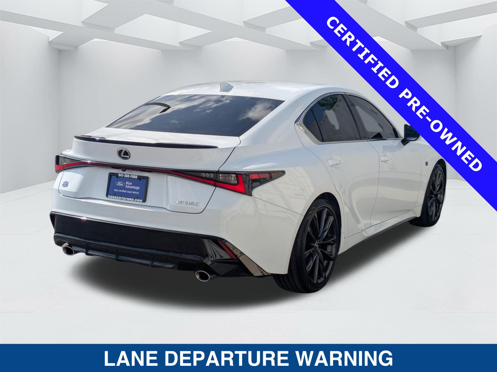 Used 2024 Lexus IS 350 F Sport RWD image 5