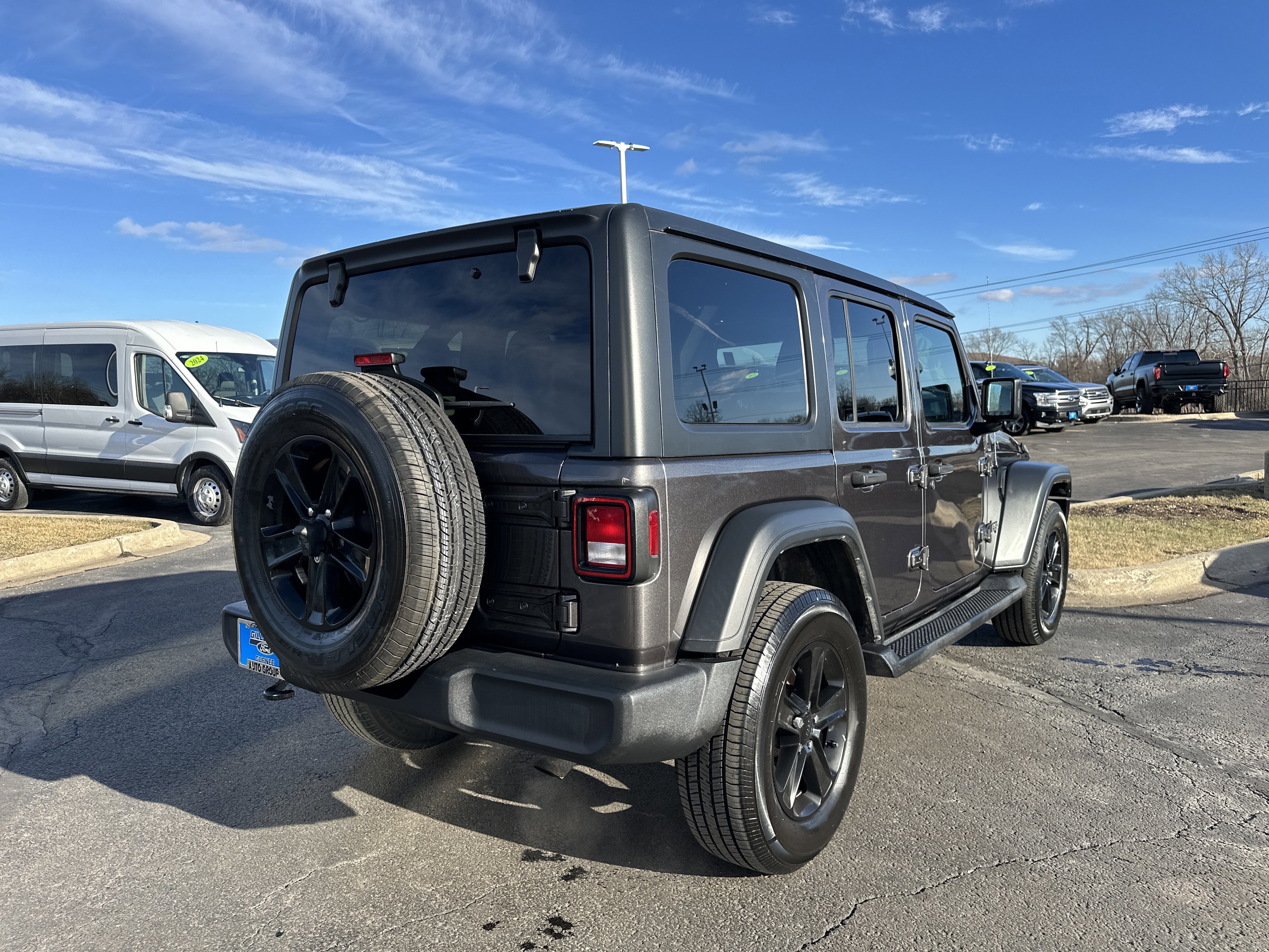 Used 2020 Jeep Wrangler Unlimited Sport image 3