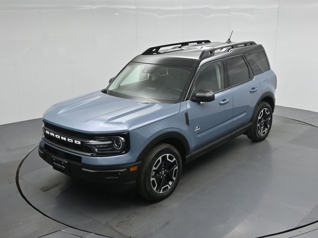 Certified 2024 Ford Bronco Sport Outer Banks w/ Tech Package image 25