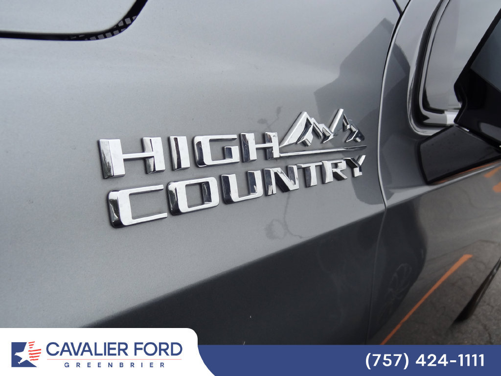 Used 2023 Chevrolet Tahoe High Country AWD/4WD image 14