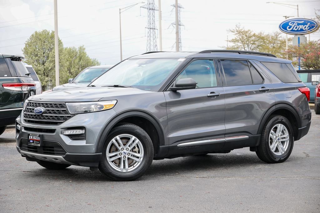 Certified 2023 Ford Explorer XLT w/ Equipment Group 202A image 5