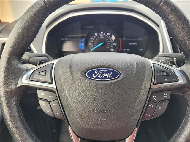Certified 2018 Ford Edge SEL w/ Equipment Group 201A AWD/4WD image 17