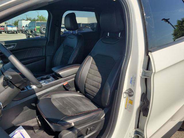 Certified 2023 Ford Edge ST-Line AWD/4WD image 17