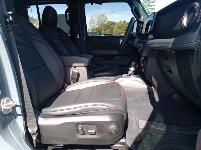 Used 2024 Jeep Wrangler Unlimited Rubicon image 36