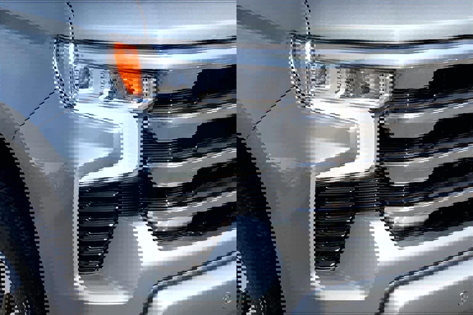 Used 2023 Chevrolet Silverado 1500 High Country w/ Technology Package image 24