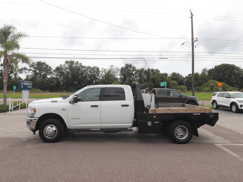 Used 2024 RAM 3500 SLT w/ Quick Order Package 2YG SLT AWD/4WD image 8