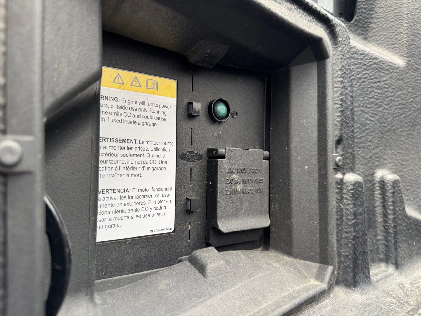 Certified 2023 Ford F150 XLT w/ Equipment Group 302A High image 18