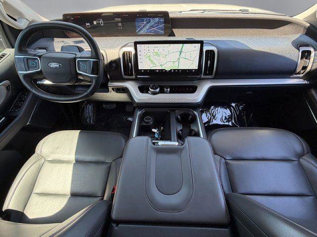 Certified 2025 Ford Expedition Max Active AWD/4WD image 3