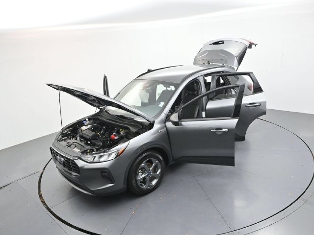 Certified 2025 Ford Escape ST-Line FWD image 47