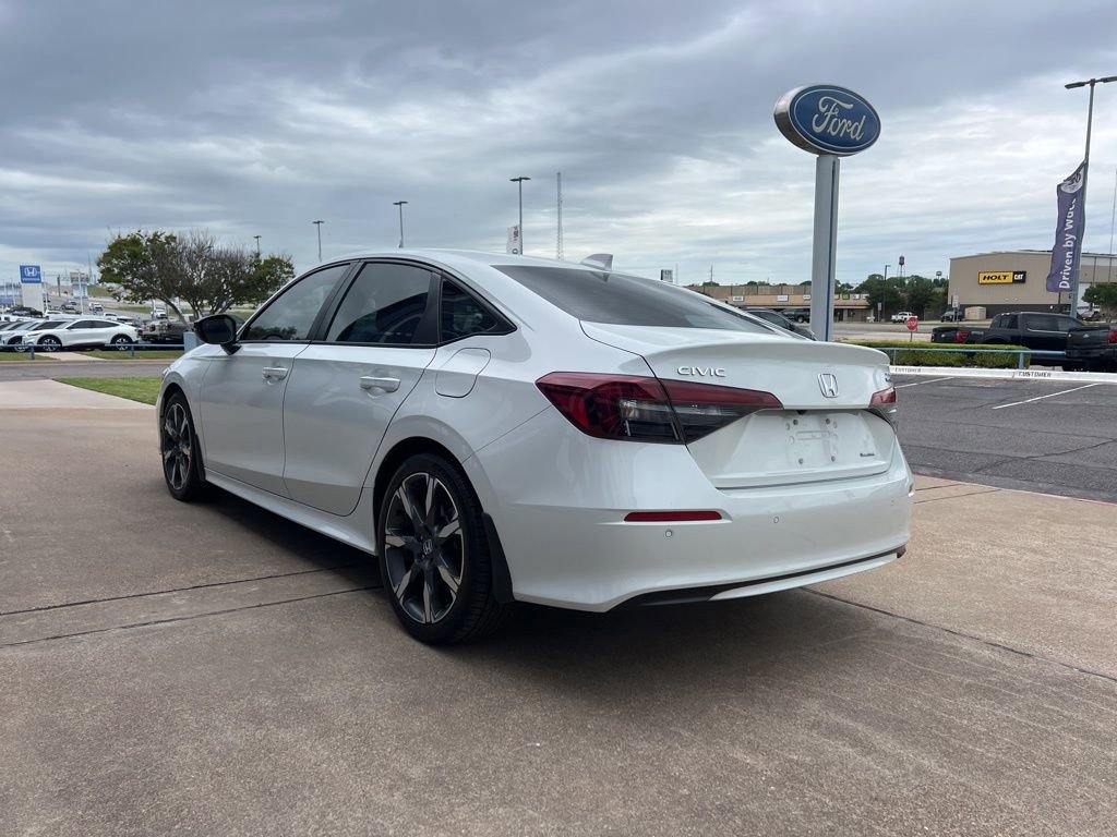 Used 2025 Honda Civic Sport Touring image 2
