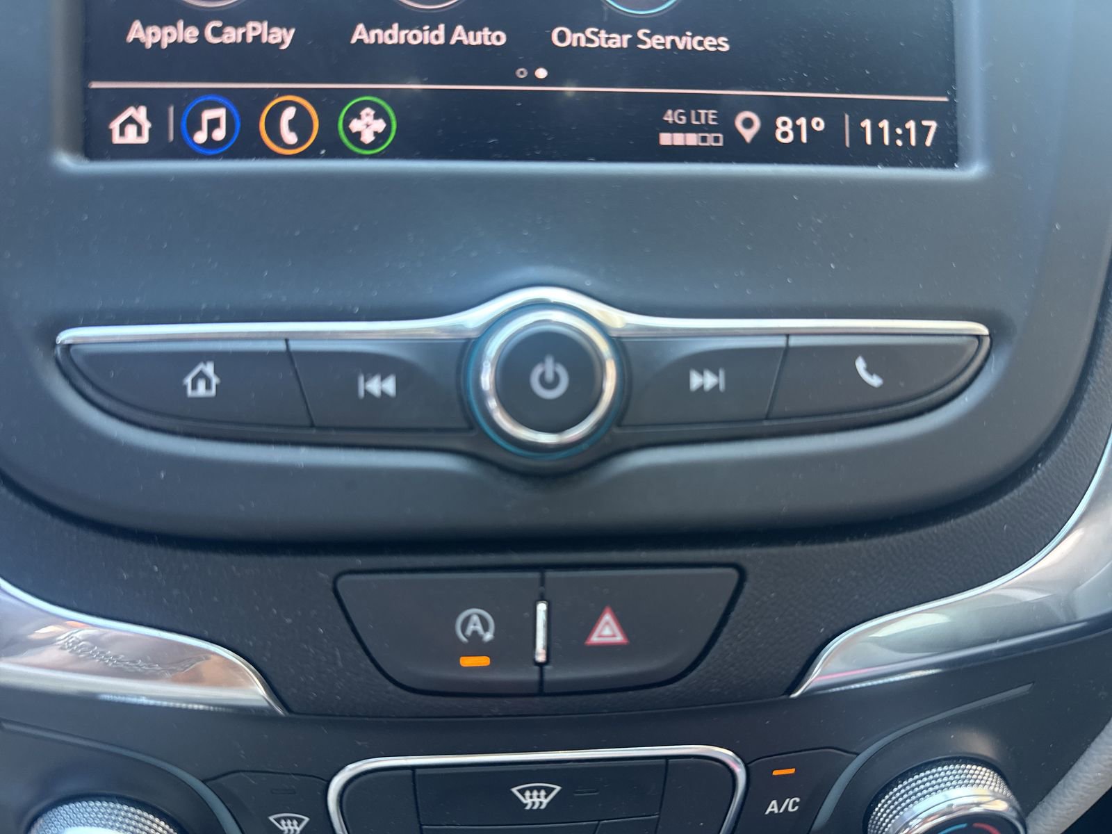 Used 2024 Chevrolet Equinox LS image 28