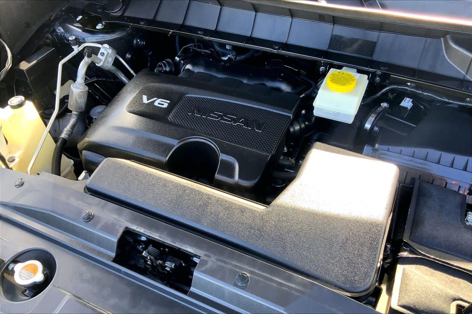 Used 2022 Nissan Pathfinder S FWD image 33