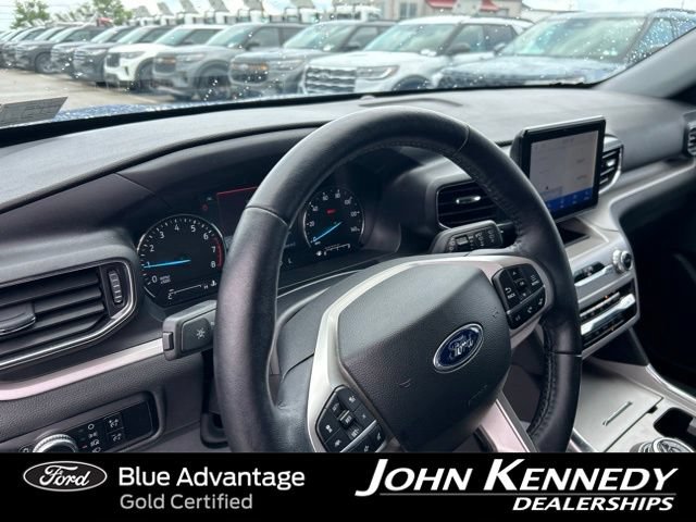 Certified 2023 Ford Explorer XLT w/ Equipment Group 202A AWD/4WD image 18