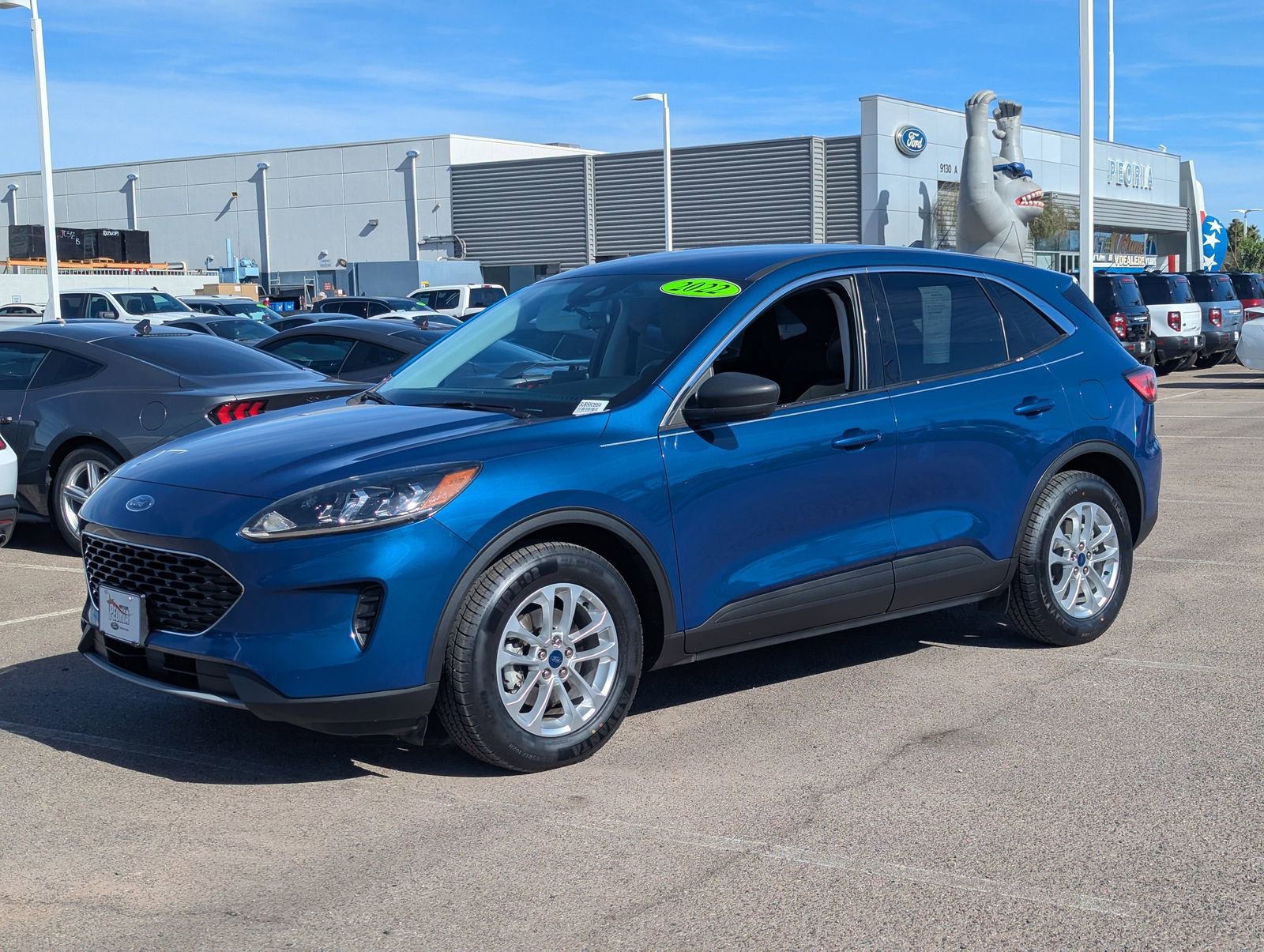 Certified 2022 Ford Escape SE image 2