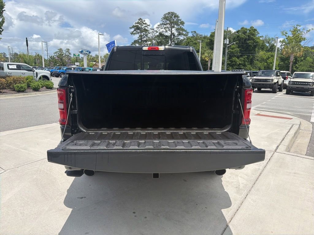 Used 2025 RAM 1500 Big Horn AWD/4WD image 8