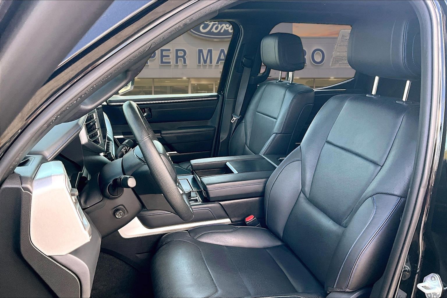 Used 2023 Toyota Tundra Platinum AWD/4WD image 26