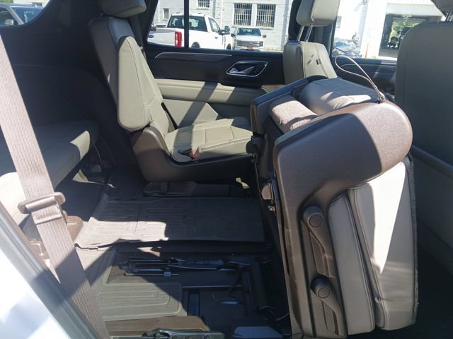 Used 2021 GMC Yukon SLT w/ SLT Luxury Plus Package AWD/4WD image 44