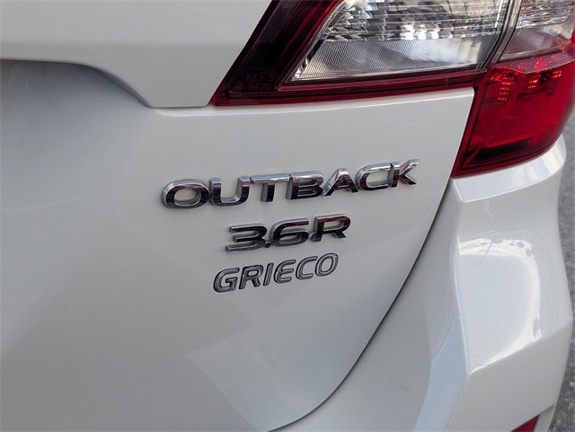 Used 2017 Subaru Outback 3.6R Touring image 12