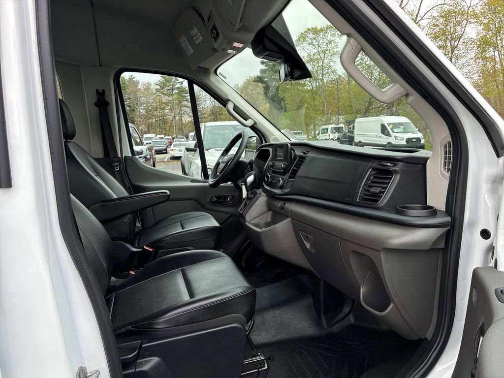 Certified 2023 Ford Transit 350 XL RWD image 9