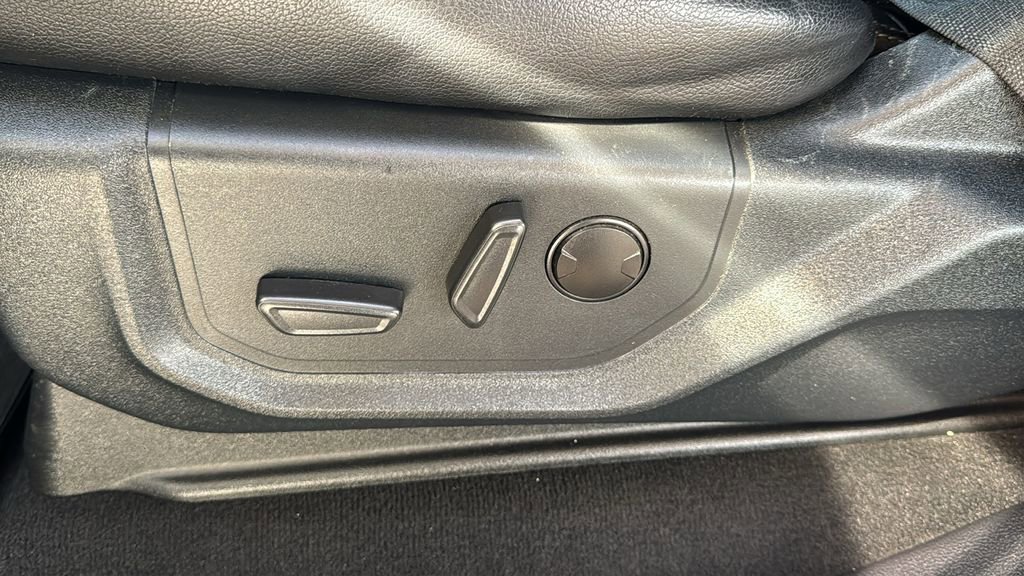 Certified 2020 Ford F350 Lariat w/ Lariat Ultimate Package AWD/4WD image 23