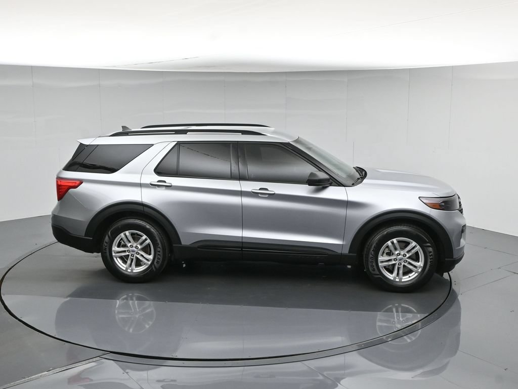 Certified 2023 Ford Explorer XLT RWD image 57
