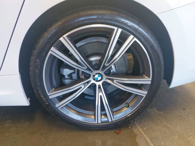 Used 2020 BMW 330i xDrive 330i xDrive w/ M Sport Package image 32