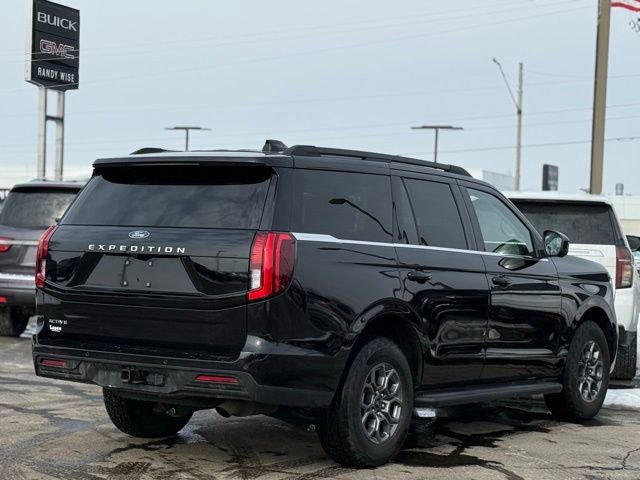 Certified 2025 Ford Expedition Active image 40
