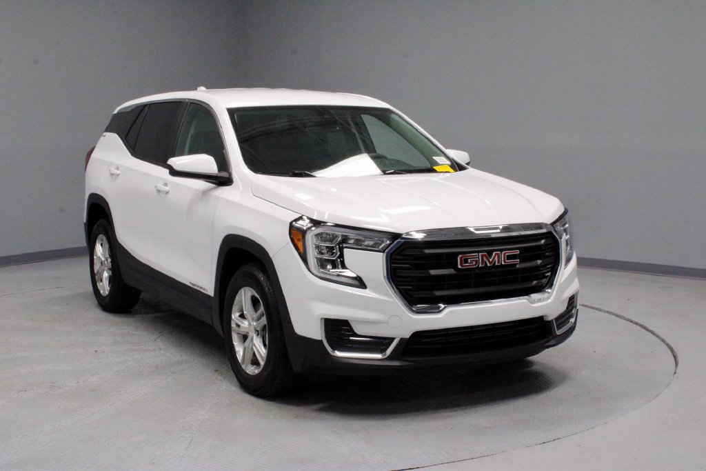Used 2023 GMC Terrain SLE