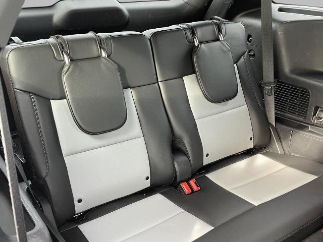 Certified 2022 Ford Explorer XLT w/ Equipment Group 202A image 19