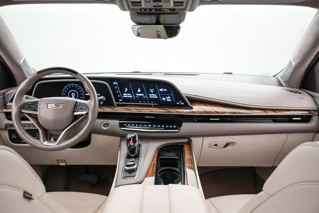 Used 2023 Cadillac Escalade Sport Platinum AWD/4WD image 17