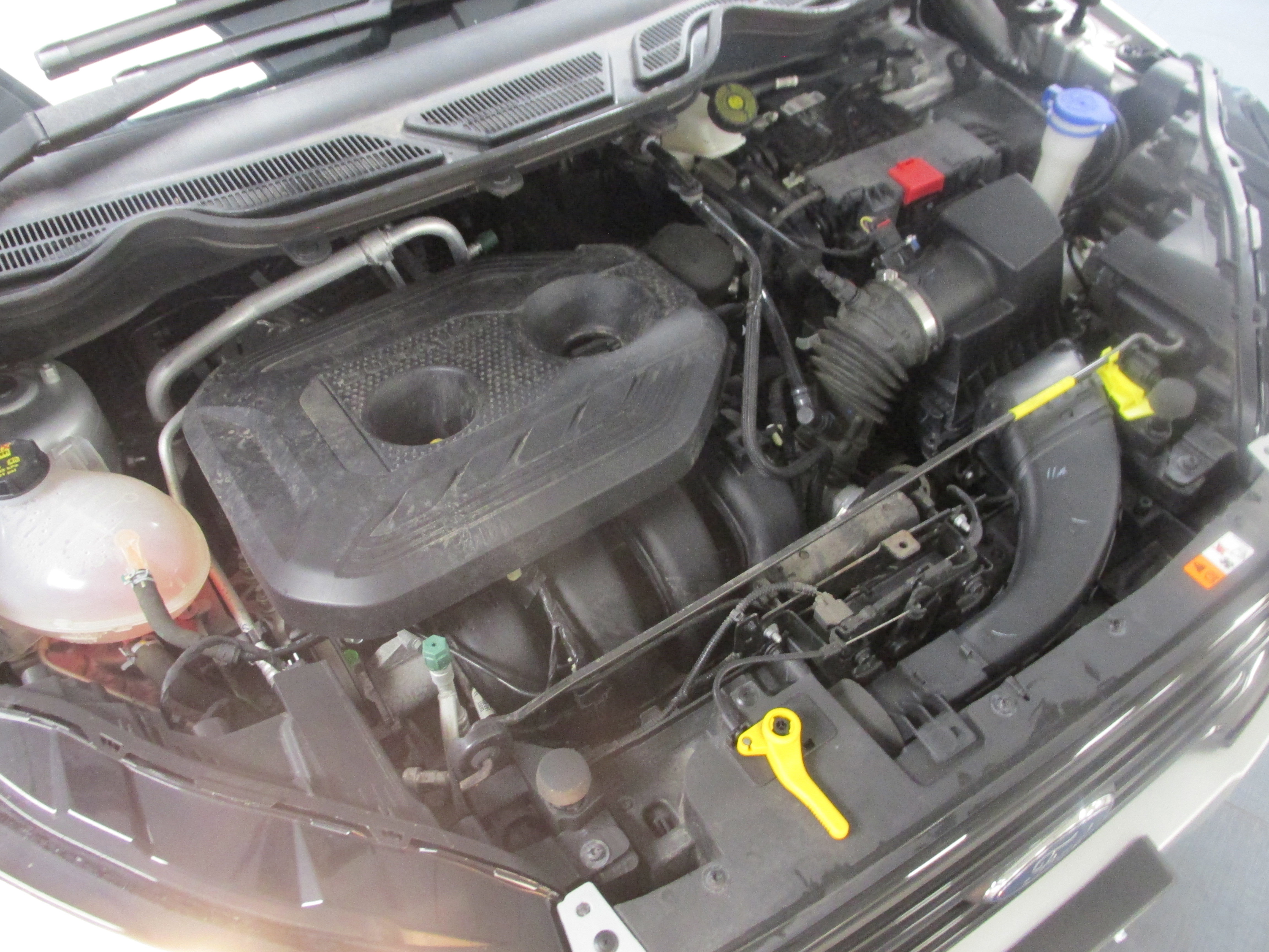 Certified 2020 Ford EcoSport S image 37