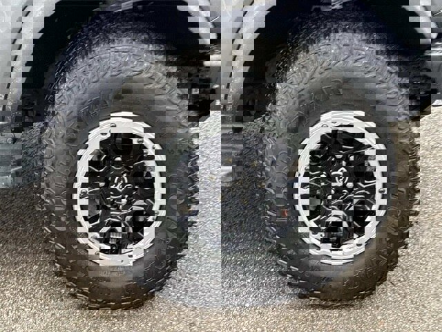 Certified 2023 Ford Bronco Outer Banks w/ Sasquatch Package image 9