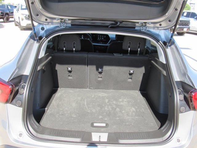 Used 2026 Chevrolet Trax LS w/ Driver Confidence Package FWD image 21