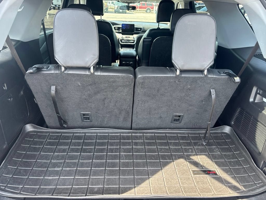 Certified 2021 Ford Explorer XLT w/ Equipment Group 202A AWD/4WD image 18