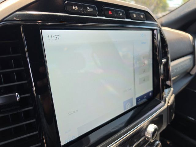 Certified 2022 Ford F250 Lariat w/ Lariat Ultimate Package AWD/4WD image 22