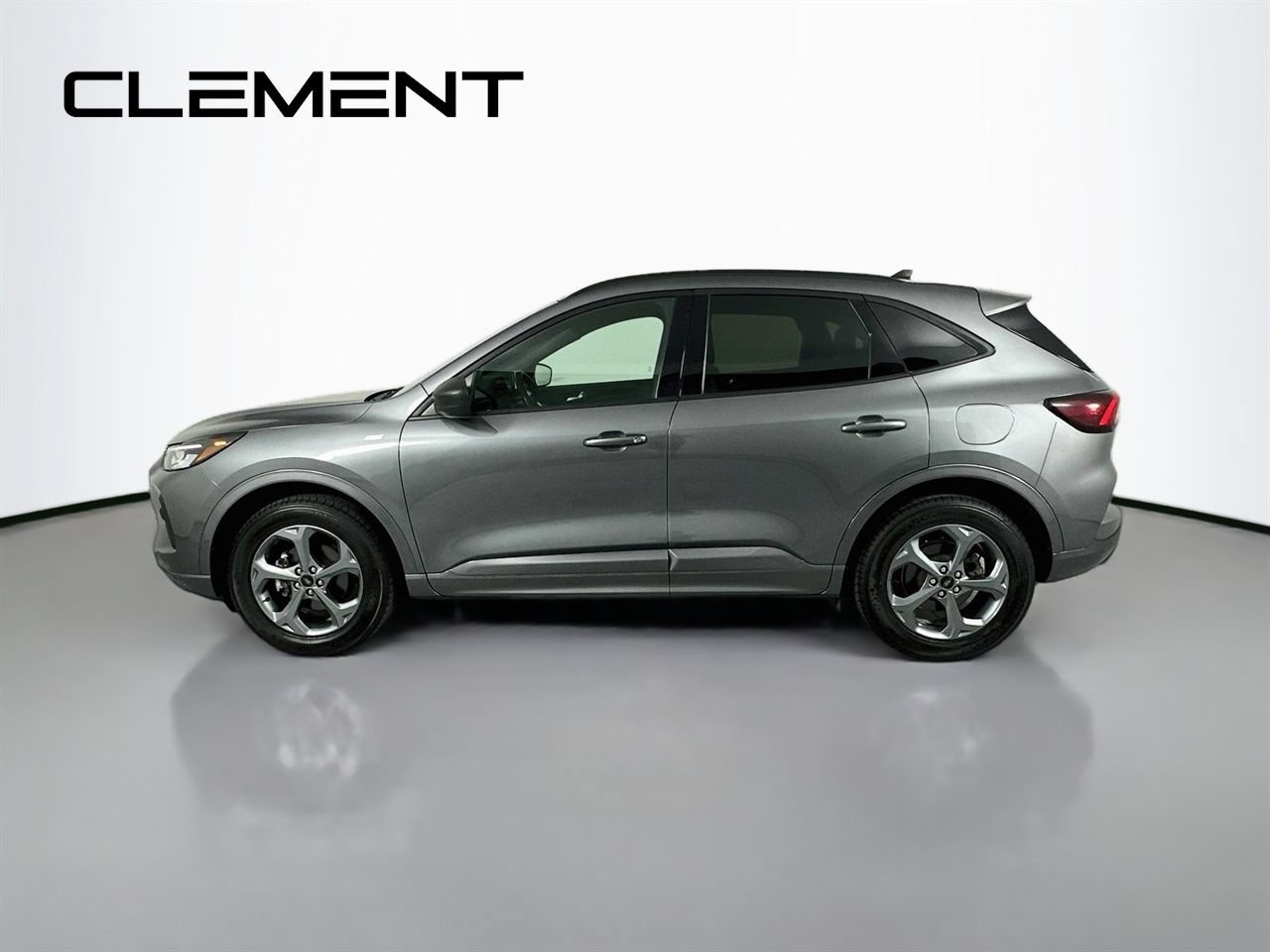 Certified 2024 Ford Escape ST-Line AWD/4WD image 6