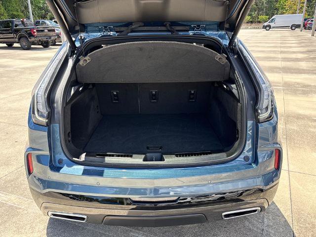 Used 2025 Cadillac XT4 Sport FWD image 30