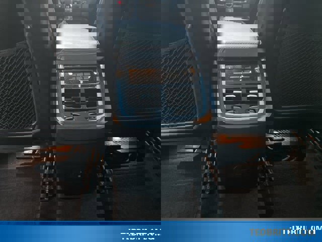 Used 2021 Volvo XC60 T5 Inscription w/ Advanced Package image 16