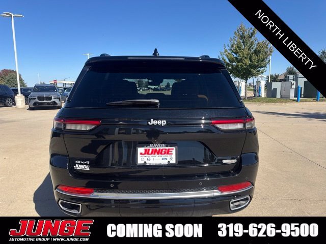 Used 2024 Jeep Grand Cherokee Summit AWD/4WD image 6