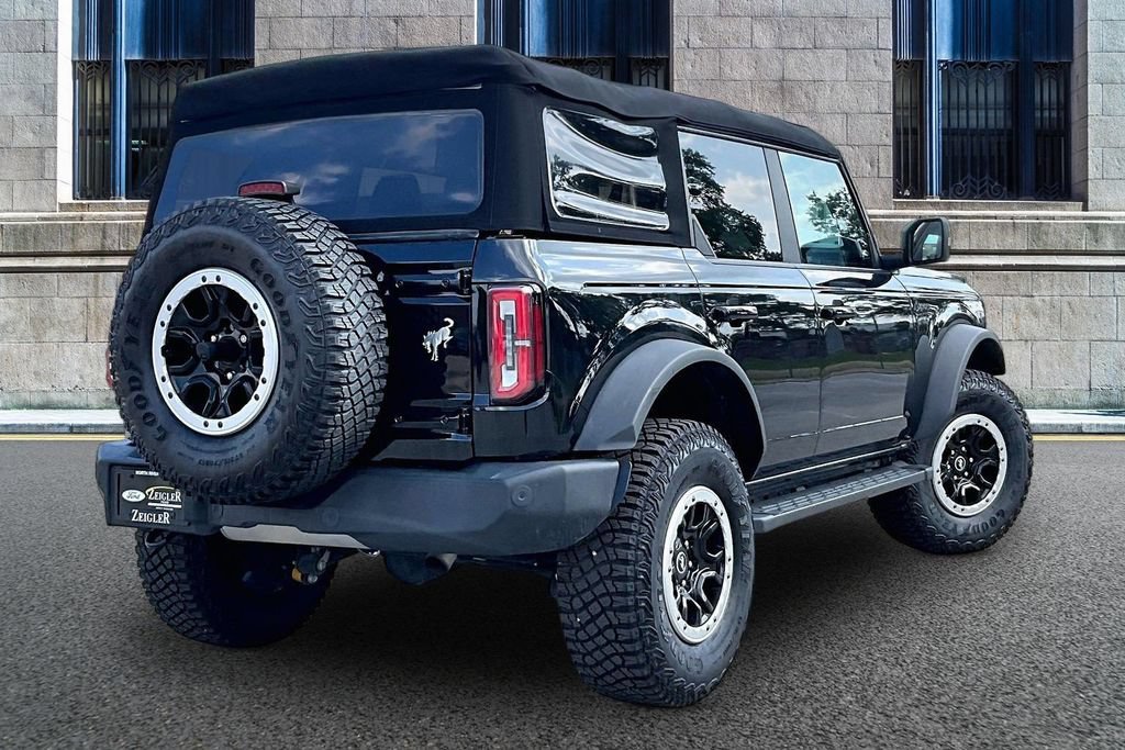 Certified 2023 Ford Bronco Outer Banks w/ Sasquatch Package AWD/4WD image 11