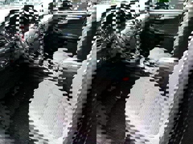 Certified 2022 Ford Escape SE w/ SE Sport Appearance Package image 8